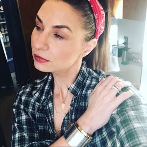 Meet your Posher, Erica